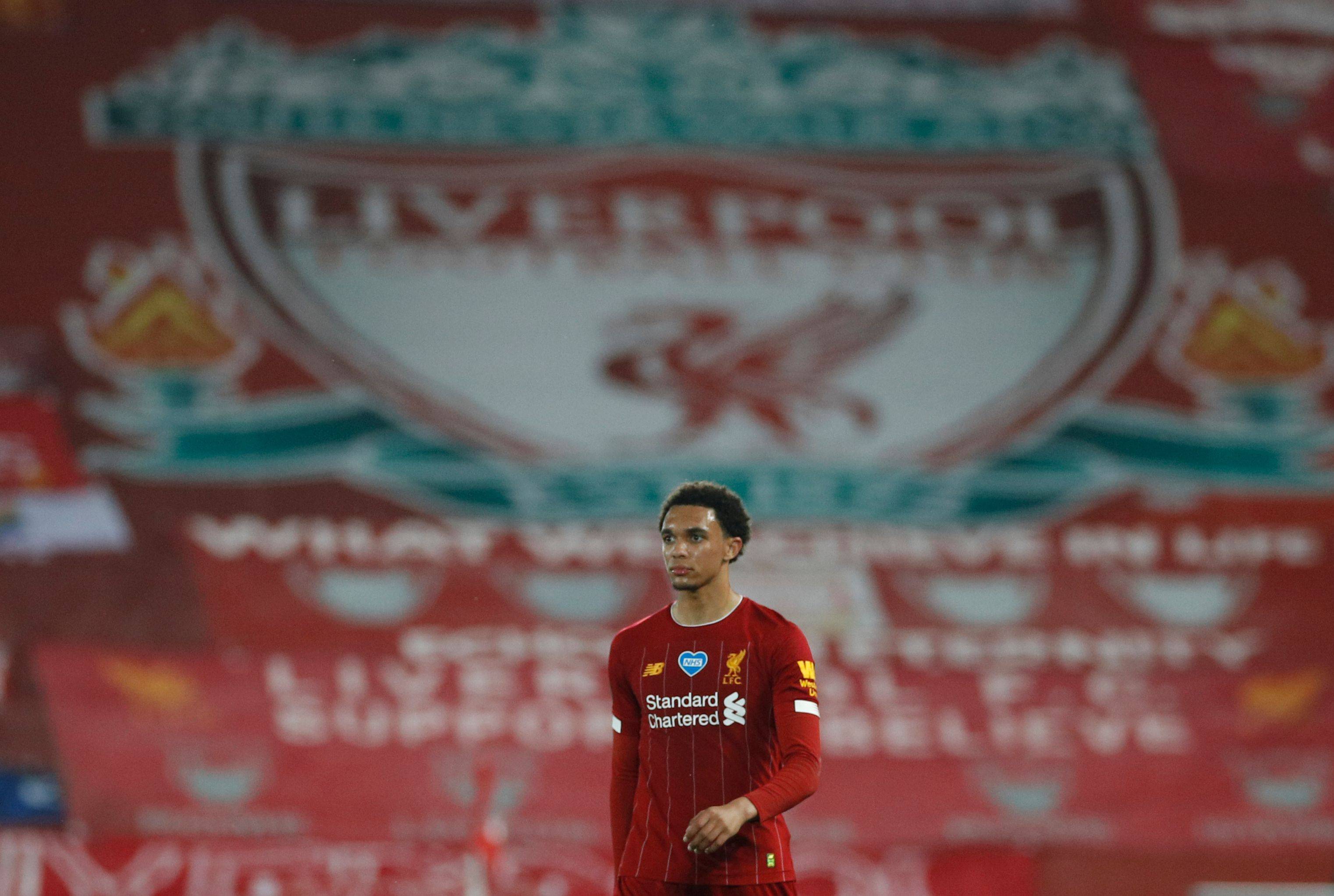 易传闻的背 易传闻的背