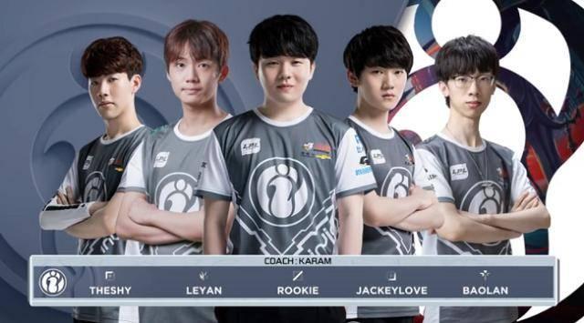 里奇却立下 里奇却立下