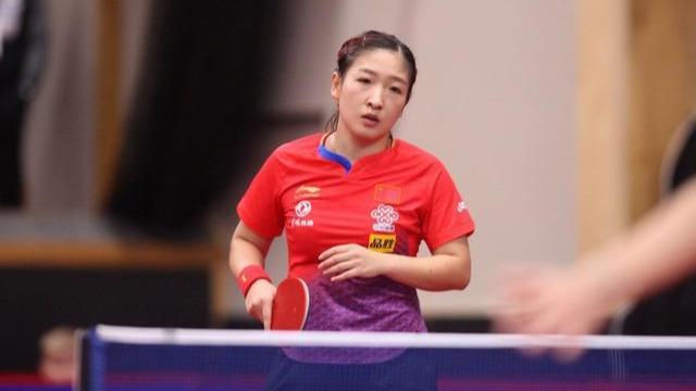 合中显得犹 合中显得犹