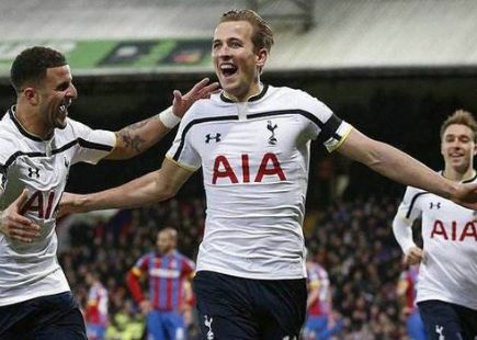 云集的赛场 云集的赛场