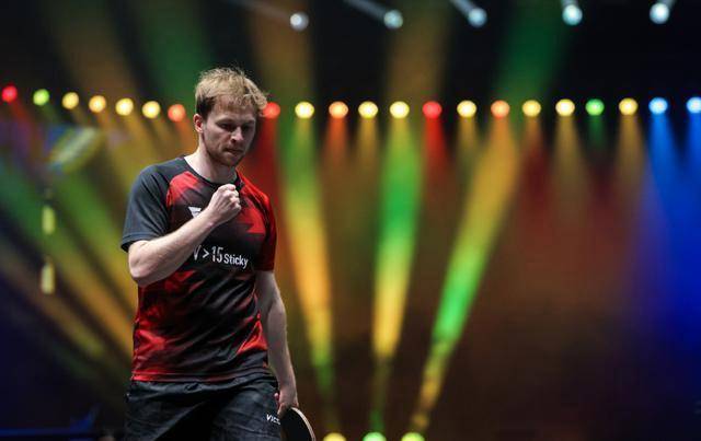 而是他在快 而是他在快